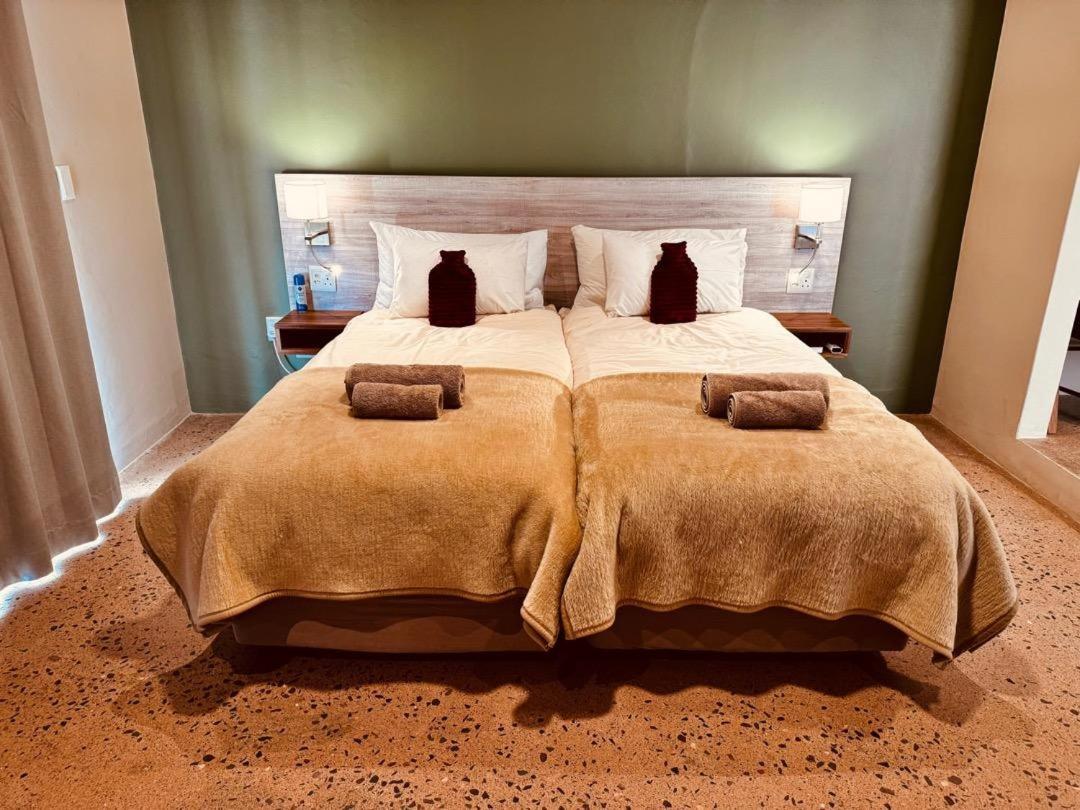 Flying Ostrich Guesthouse & Self-Catering Accommodation 马林塔尔 客房 照片