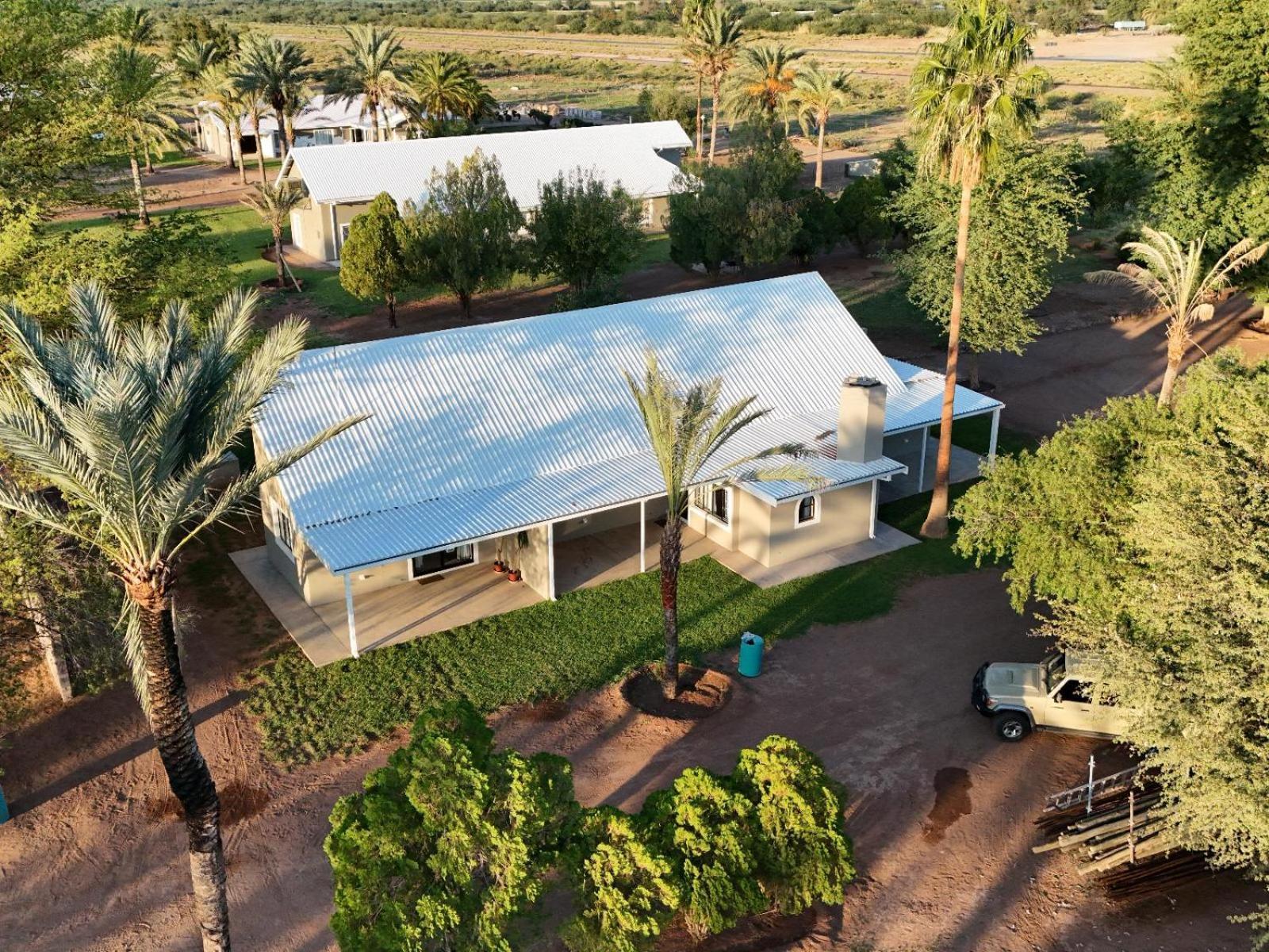 Flying Ostrich Guesthouse & Self-Catering Accommodation 马林塔尔 外观 照片
