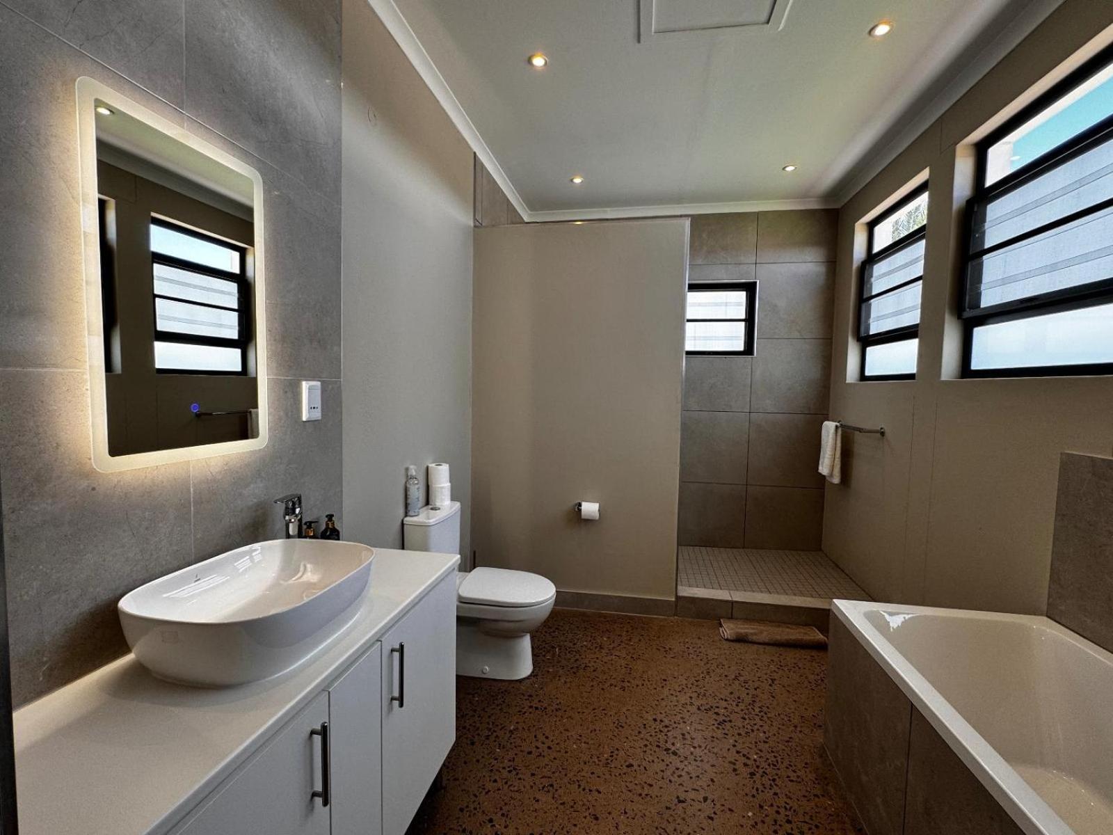 Flying Ostrich Guesthouse & Self-Catering Accommodation 马林塔尔 客房 照片